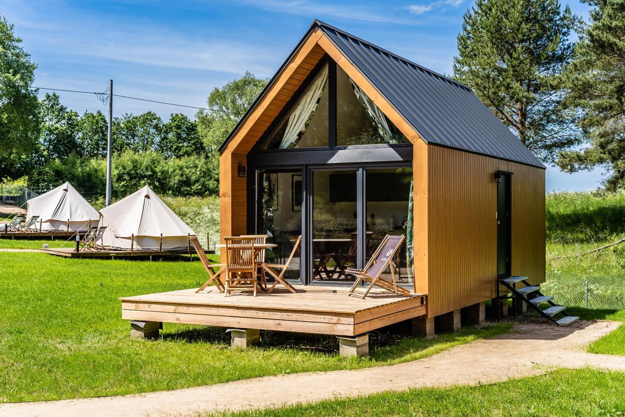 Gulbity Camp Villa Luaran gambar