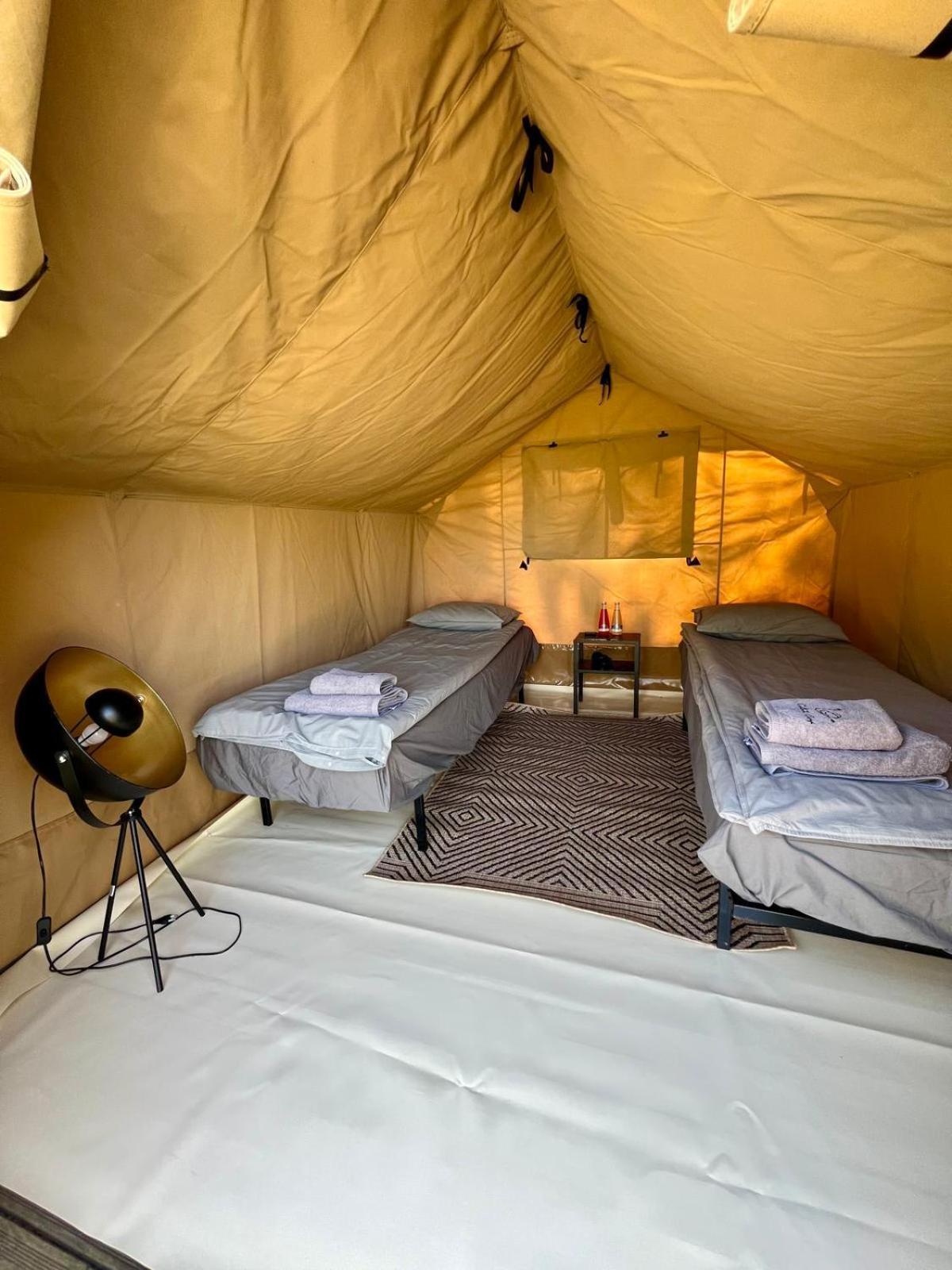 Gulbity Camp Villa Luaran gambar